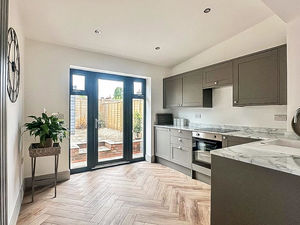 Photo 10- click for photo gallery